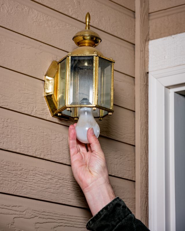 Entryway Light Replacement in Alpharetta, GA